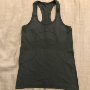 Lululemon Tank Top Size 8